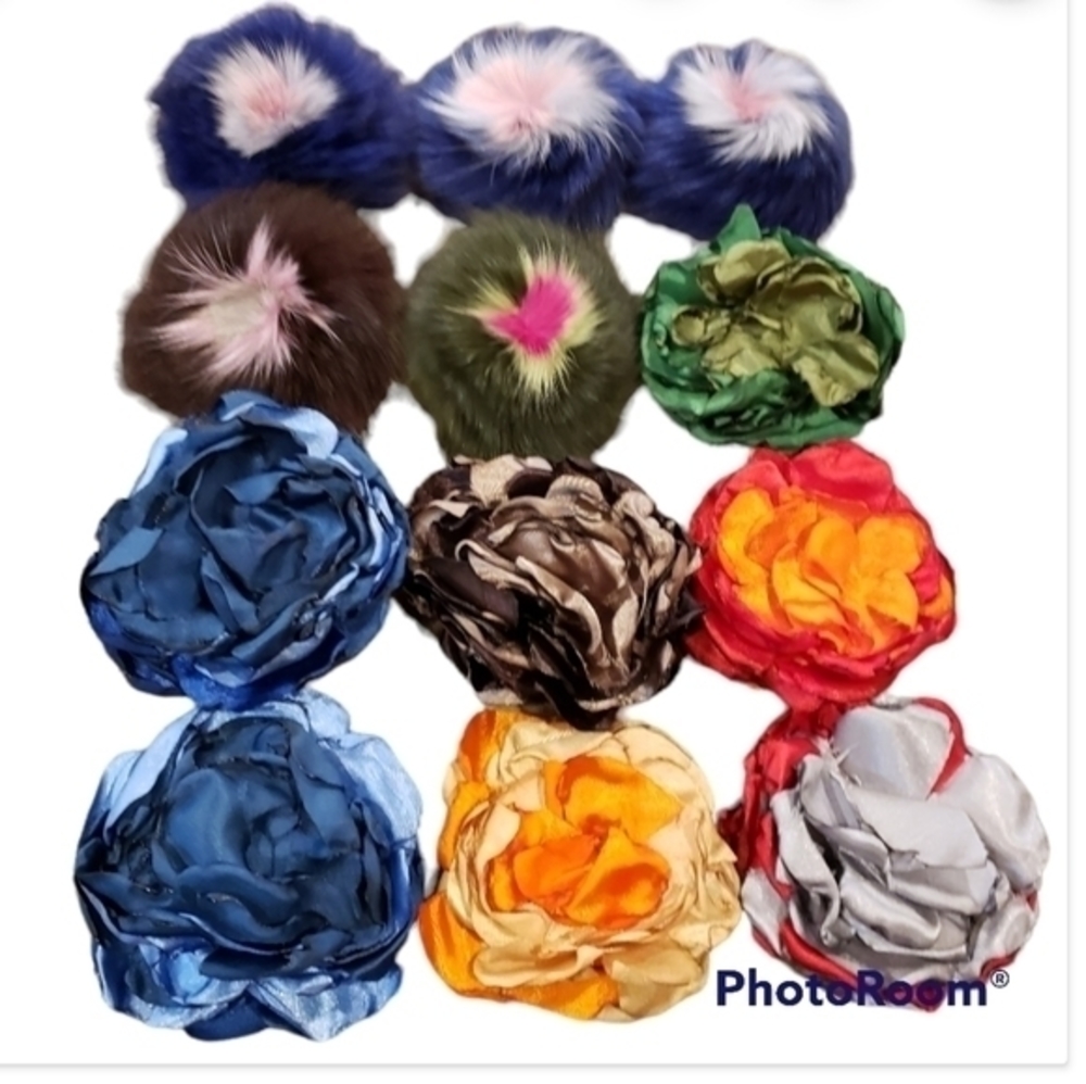 12 BROOCHES Accessories Rabbit Fur / Silk Mixed Colors